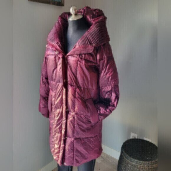 Raspberry Pearl Faux Down Puffer Coat by Badgley & Mischka Small - Picture 3 of 15